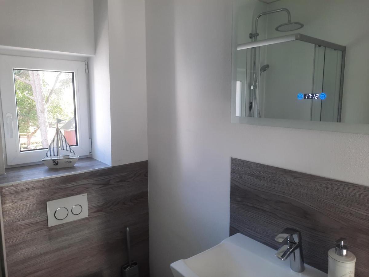 Exklusive Wohnoase Mit 3 Schlafzimmern Mwst Ausweisbar Grosser Balkon In Toller Lage Von เมลซุงเงิน ภายนอก รูปภาพ